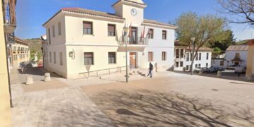 Villalbilla culmina la mejora de su Plaza Mayor y la Fuente de la Plazuela con 230.000 euros