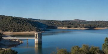 El Canal de Isabel II pide captar agua del Sorbe y ecologistas alertan del impacto en el Henares