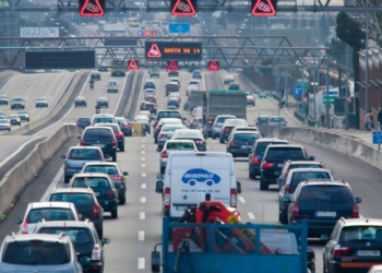 La DGT prevé 6,9 millones de desplazamientos en la Operación Retorno con tráfico intenso hasta el lunes
