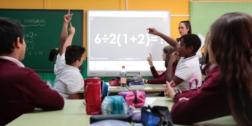 Madrid incorpora 673 docentes para reforzar Matemáticas, comprensión lectora y atención a necesidades específicas este curso