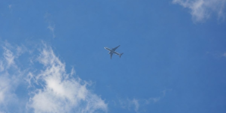 Torrejón reclama reducir los sobrevuelos de Barajas sobre diez barrios afectados por el aumento del ruido de los aviones 1 Torrejón reclama reducir los sobrevuelos de Barajas sobre diez barrios afectados por el aumento del ruido de los aviones