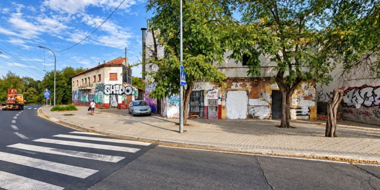 El antiguo complejo de El Paleto en Coslada será demolido tras ser declarado en ruina 1 El antiguo complejo de El Paleto en Coslada será demolido tras ser declarado en ruina