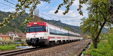 Fallece una persona tras ser arrollada por un tren en un punto no autorizado de paso en Guadalajara
