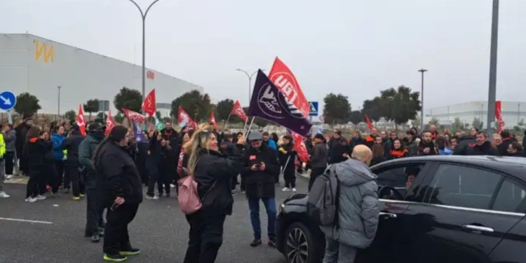 La mediación fracasa y mantiene abierto el conflicto por la huelga en la logística de Guadalajara