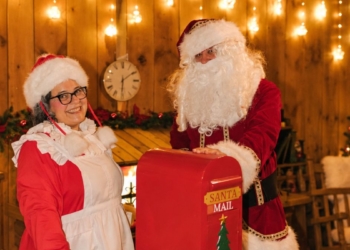 La Casita de Navidad vuelve a Alcalá de Henares con visitas a Papá Noel, los Reyes Magos y actividades familiares