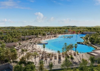 Alovera Beach inicia las obras de su playa artificial tras años de trámites y prevé abrir en verano de 2028