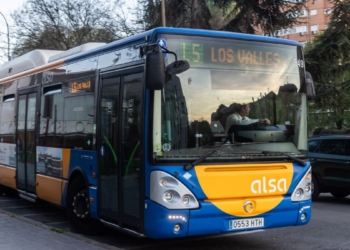 Guadalajara prepara subidas de hasta el 33 % en los billetes de autobús con el futuro contrato municipal