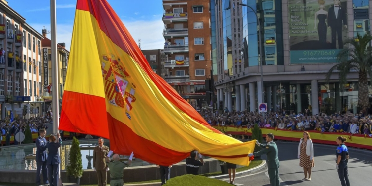 La lluvia obliga a suspender el Homenaje a la Bandera de las Fiestas Patronales de Torrejón