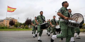 Paracuellos acoge este domingo una jornada con vehículos militares, exhibiciones caninas e izado de bandera
