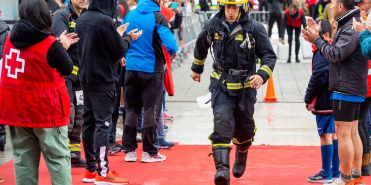Alcalá celebra este sábado la Carrera Vertical Torre Garena con un desafío solidario de 16 plantas 1 Alcalá celebra este sábado la Carrera Vertical Torre Garena con un desafío solidario de 16 plantas