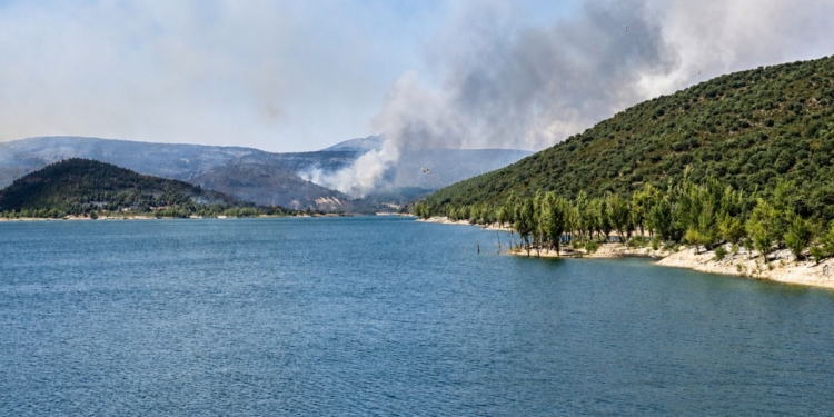 Refuerzan la vigilancia del agua de Alcalá, Azuqueca y Guadalajara ante el riesgo de cenizas del incendio de La Mierla 1 Refuerzan la vigilancia del agua de Alcalá, Azuqueca y Guadalajara ante el riesgo de cenizas del incendio de La Mierla